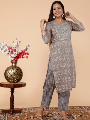 Kurti VC1211119800