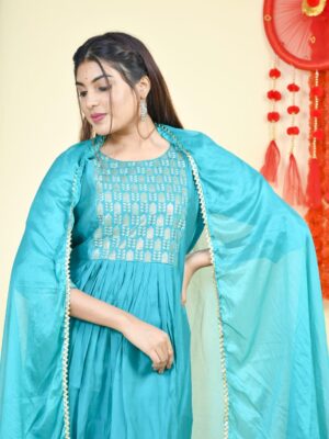Kurti VC18111441700